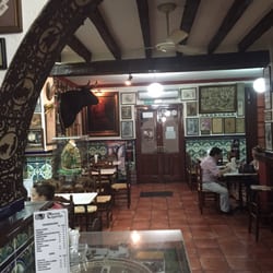 El Lagartijo - Barra y entrada