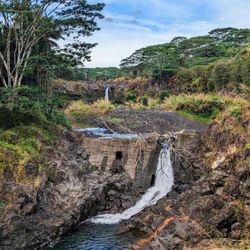 Wai'ale Falls - Instagram: @telephonesmopthie
