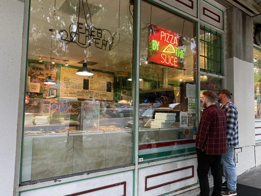 Hot Mama's Pizza by null