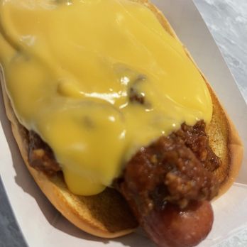 Jersey Freeze - Jumbo hotdog with melted cheese and chili beans - Ice Cream & Frozen Yogurt Near Me - Freehold, New Jersey Jersey Freeze - Jumbo hotdog with melted cheese and chili beans - Ice Cream & Frozen Yogurt Near Me - Freehold, New Jersey