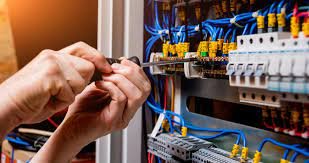 Slide of Zoom Electricians Playa Vista