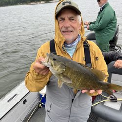 Camp Narrows Lodge & Rainy Lake Fishing