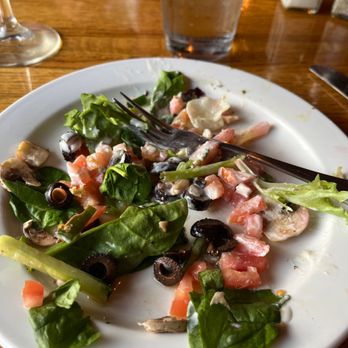 Alley Rose - Salad bar was excellent - New American Near Me - Kearney, Nebraska Alley Rose - Salad bar was excellent - New American Near Me - Kearney, Nebraska