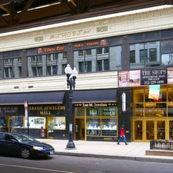 Chi Town Massage & Reiki - The front view of the building