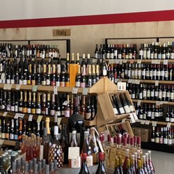 Oak Hill Beverage - Awesome wine selection!