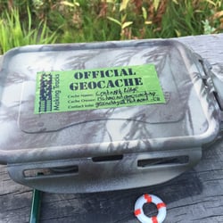Terra Nova Neighborhood Park - Find yourself a geocache!