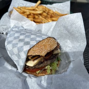 Tommy's Burger Stop - I don't remember what I ordered - Burgers Near Me - Anchorage, Alaska