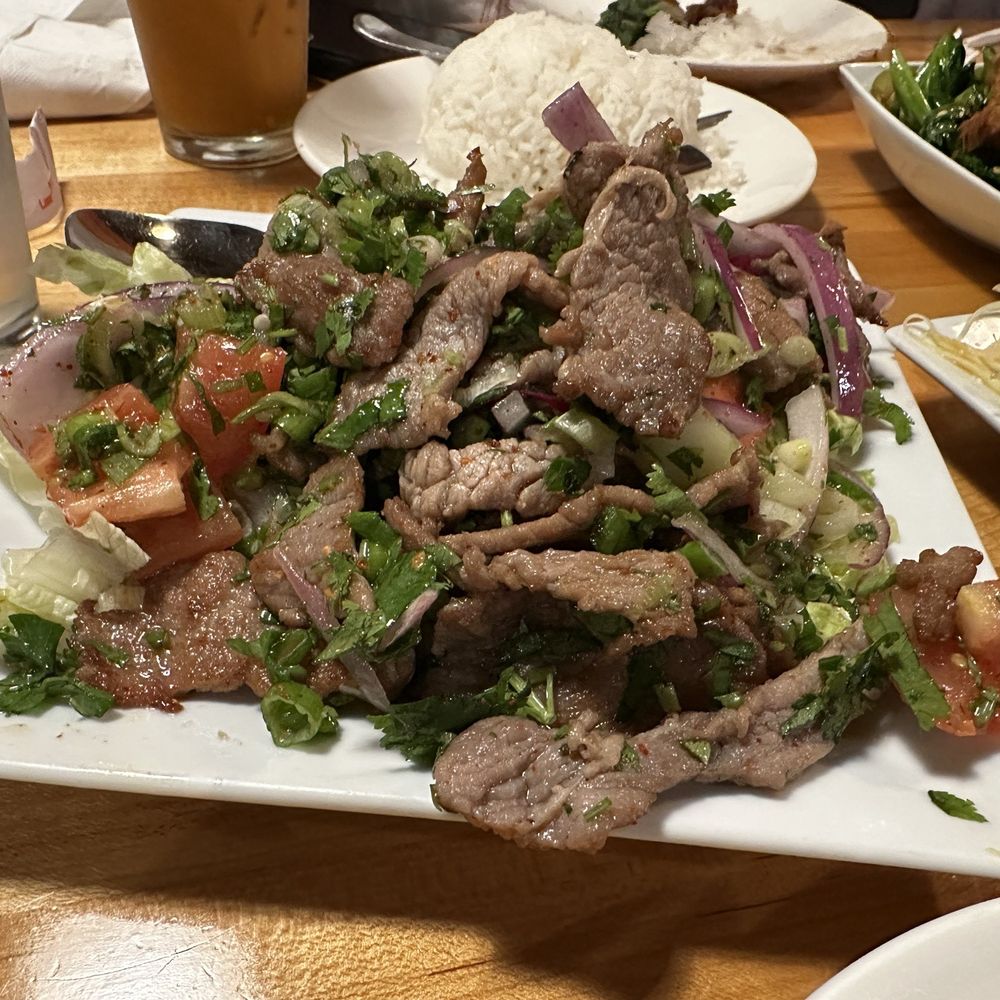 Mint Thai Kitchen - Grilled Beef Salad (Yum Neua) - Thai Near Me - Houston, Texas Mint Thai Kitchen - Grilled Beef Salad (Yum Neua) - Thai Near Me - Houston, Texas
