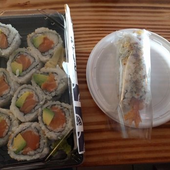 969 NYC Coffee - Salmon avocado roll with huge pieces of salmon!!!! Shrimo tempura! - Coffee & Tea Near Me - Jackson Heights, New York 969 NYC Coffee - Salmon avocado roll with huge pieces of salmon!!!! Shrimo tempura! - Coffee & Tea Near Me - Jackson Heights, New York