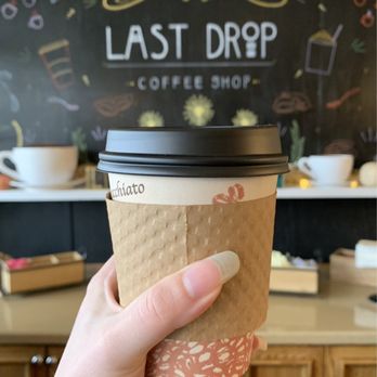 Last Drop Coffee Shop - Crème Brûlée Latte with Oat Milk - Cafes Near Me - Monroe, Connecticut Last Drop Coffee Shop - Crème Brûlée Latte with Oat Milk - Cafes Near Me - Monroe, Connecticut