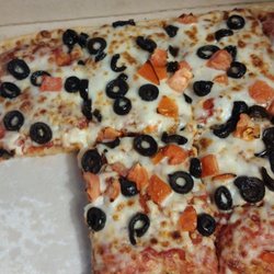Pizza Hut - 3rd pizza that they screwed up!!!