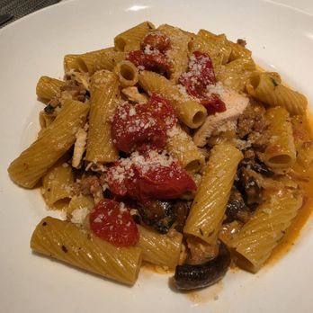 Cooper’s Hawk Winery & Restaurant - Rigatoni Bolognese - Wine Bars Near Me - Kildeer, Illinois Cooper’s Hawk Winery & Restaurant - Rigatoni Bolognese - Wine Bars Near Me - Kildeer, Illinois
