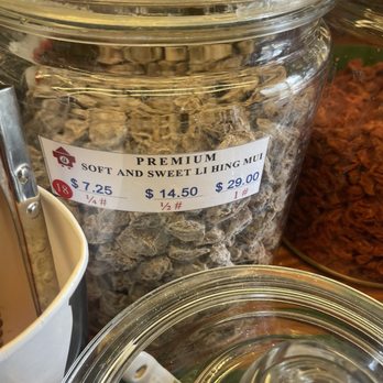 Crack Seed Store - Candy Stores Near Me - Honolulu, Hawaii