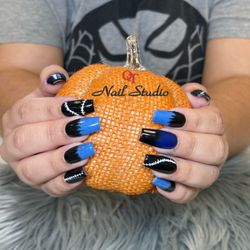 QT Nail Studio