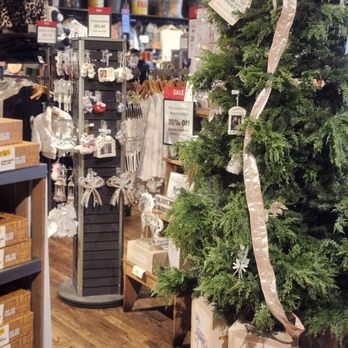 Cracker Barrel - The store - American Near Me - Lake City, Florida Cracker Barrel - The store - American Near Me - Lake City, Florida