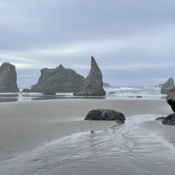 Face Rock State Scenic Viewpoint - Landmarks & Historical Buildings Near Me - Bandon, Oregon