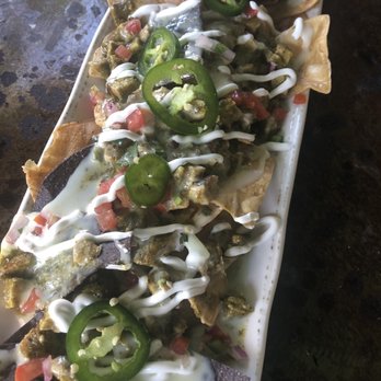 SOL Mt. Pleasant - Chicken nachos - Bars Near Me - Mt Pleasant, South Carolina SOL Mt. Pleasant - Chicken nachos - Bars Near Me - Mt Pleasant, South Carolina