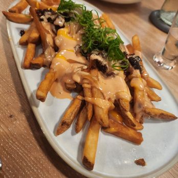 Aurum Maui - Loaded fries - Desserts Near Me - Wailea, Hawaii Aurum Maui - Loaded fries - Desserts Near Me - Wailea, Hawaii