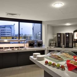 Ramada Encore Newcastle-Gateshead - Breakfast Area