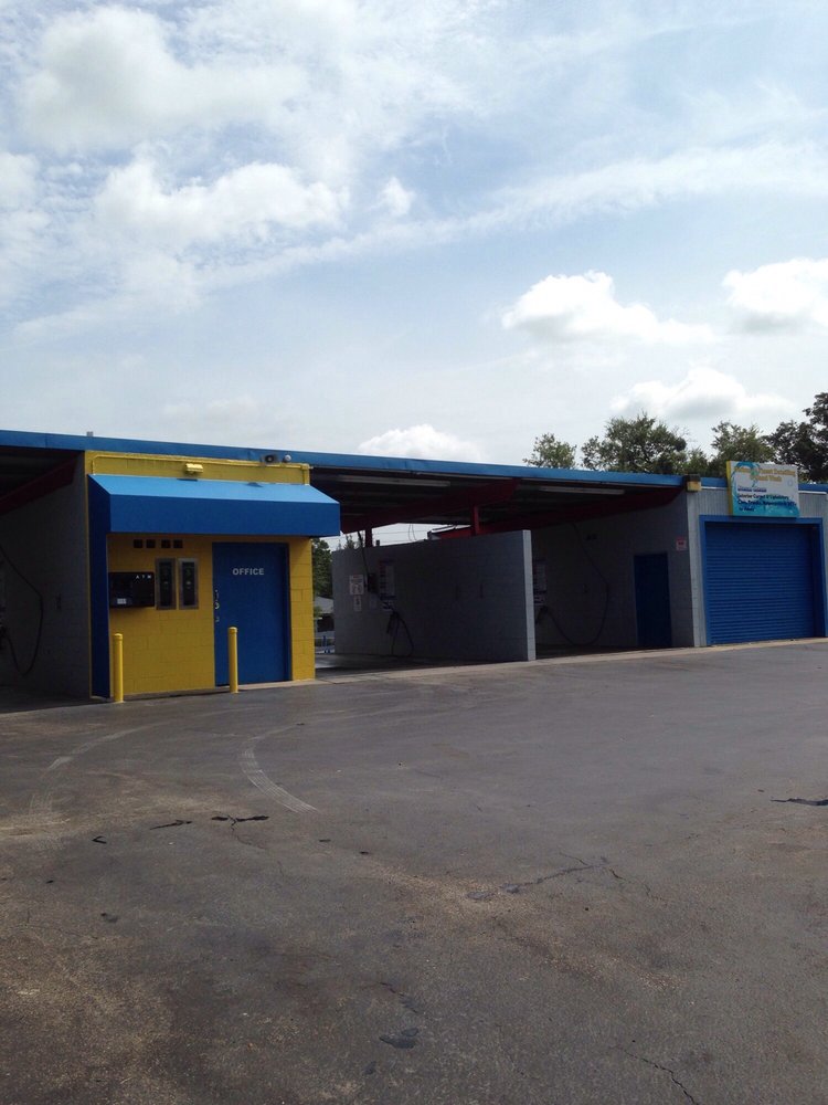 DELTONA CAR WASH Updated September 2024 1788 Elkcam Blvd, Deltona, Florida Car Wash