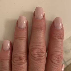 Focus Nails - I don't know if the polish was old or if he was just not very good at well any of it