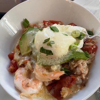 Sarabeth's Key West - Shrimp & Grits with Blue Crab and andouille sausage! - American Near Me - Key West, Florida Sarabeth's Key West - Shrimp & Grits with Blue Crab and andouille sausage! - American Near Me - Key West, Florida