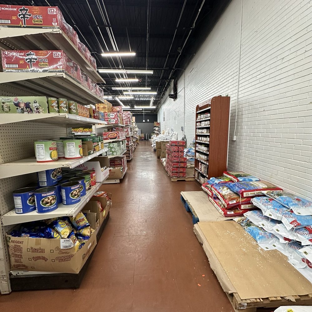 Golden Market - International Grocery Near Me - Elgin, Illinois