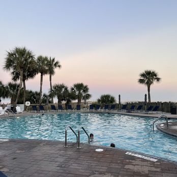 Beach House - Pool - Hotels Near Me - Hilton Head, South Carolina