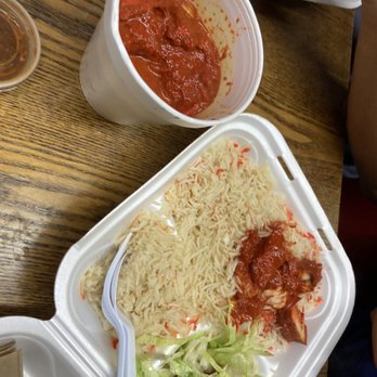 Bismillah Cafe  - Chicken Tikka Masala Curry - Indian Near Me - Atlanta, Georgia