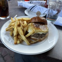 The Capital Burger The Capital Burger
