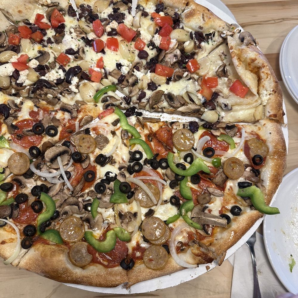 Dewey's Pizza - Kenwood - Large Pizza 1/2 Edgar Allen Poe and 1/2 Bronx Bomber - Pizza Near Me - Cincinnati, Ohio