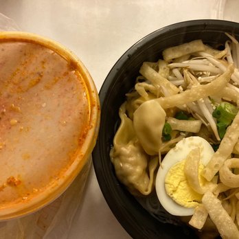 Golden Eagle Chinese Restaurant - Wonton laksa to go (the broth was so hot the lid cracked... ) - Seafood Near Me - Honolulu, Hawaii Golden Eagle Chinese Restaurant - Wonton laksa to go (the broth was so hot the lid cracked... ) - Seafood Near Me - Honolulu, Hawaii