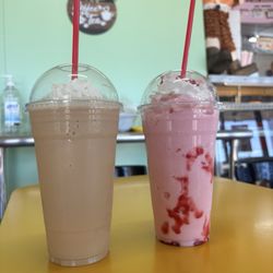 Strawberry Banana Smoothie/Shake