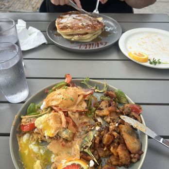 Honey's Bistro - Denver Eggs Benedict and strawberry & banana pancakes - Breakfast & Brunch Near Me - Encinitas, California