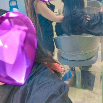 Beauty Illuminator - How my hair look from the back - Hair Salons Near Me - Ewa Beach, Hawaii