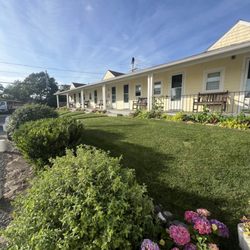Briarwood Beach Motel