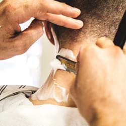 Geiser Barbering - . http://flacocreative.com/blog.html