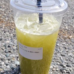 Fresh Cane Juice - Fresh and pure sugarcane juice