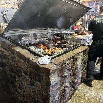 Hard Eight BBQ - Barbeque Near Me - Coppell, Texas