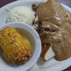 Dari-Dip - Open-faced roast beef with creamed potatoes and deep-fried corn on the cob
