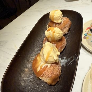 The Hudson Rose - Apple Pie bombolini - Breakfast & Brunch Near Me - Nutley, New Jersey