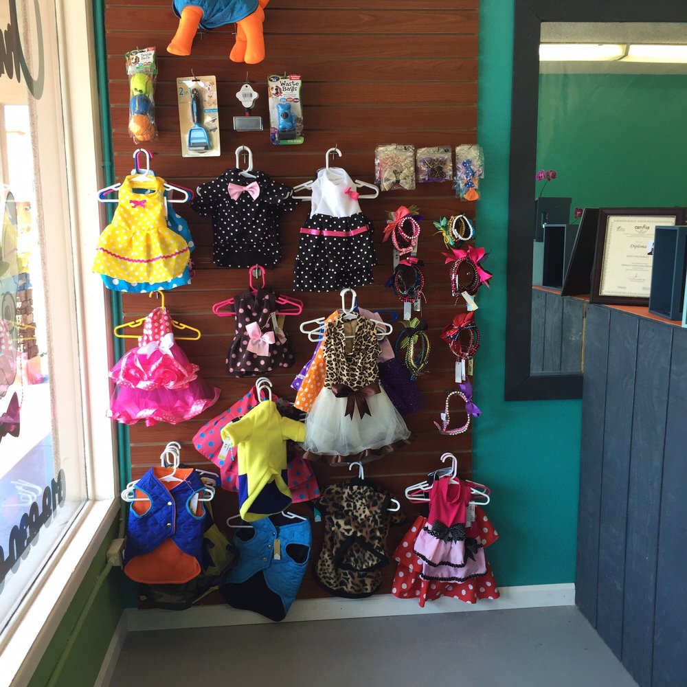 Urban Pet - Cute dresses - Pet Groomers Near Me - Imperial Beach, California Urban Pet - Cute dresses - Pet Groomers Near Me - Imperial Beach, California
