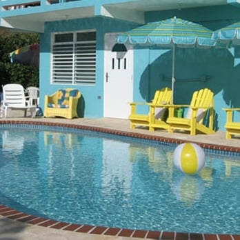 Casa Libre - pool - Bed & Breakfast Near Me - Naguabo, Puerto Rico