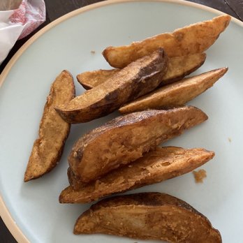 Ron's Quick Grocery - a plate of baked potato wedges - Grocery Near Me - Kannapolis, North Carolina