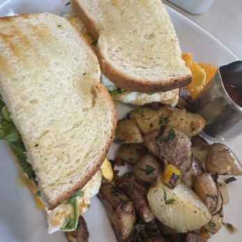 One98Eight Restaurant - BLT - Breakfast & Brunch Near Me - Canmore, Alberta One98Eight Restaurant - BLT - Breakfast & Brunch Near Me - Canmore, Alberta