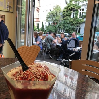 Eis Christina - Ice Cream & Frozen Yogurt Near Me - Frankfurt, HE Eis Christina - Ice Cream & Frozen Yogurt Near Me - Frankfurt, HE