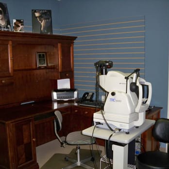 EyeCare Specialists - Retinal Camera - Optometrists Near Me - Brazil, Indiana