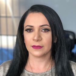 Beauty Lux Studio - G L A M Full Face