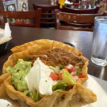 Mi Rancho Restaurant - Taco salad with beef - Mexican Near Me - Hackensack, New Jersey