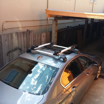 Rack Attack Berkeley - 2014 BMW 535D Thule Aero Edge with two Thule Sprint t-track bike carriers - Outdoor Gear Near Me - Berkeley, California Rack Attack Berkeley - 2014 BMW 535D Thule Aero Edge with two Thule Sprint t-track bike carriers - Outdoor Gear Near Me - Berkeley, California